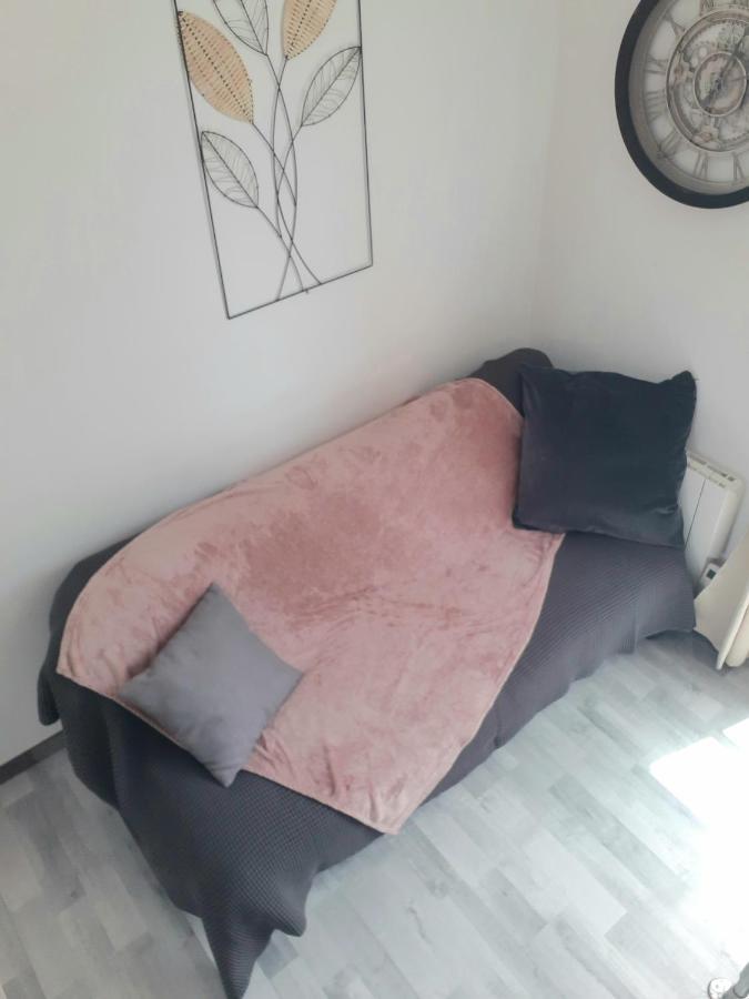 뇌이-플레장스 Warm Studio En Duplex Proche Paris Et Disney 아파트 외부 사진